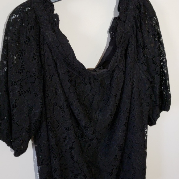 NWT-Lane Bryant Lace OTS top - Picture 4 of 5